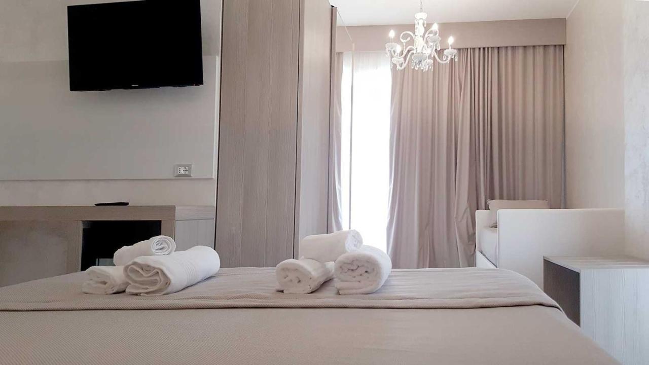Hotel Aurora Porto Cesareo Exterior photo